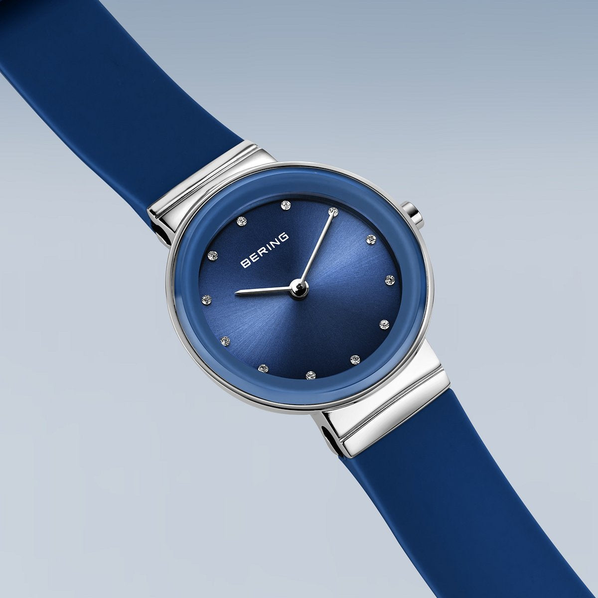 Bering Damenuhr 10129-707 Blau Edelstahl Armbanduhr mit Silikonband modern elegant