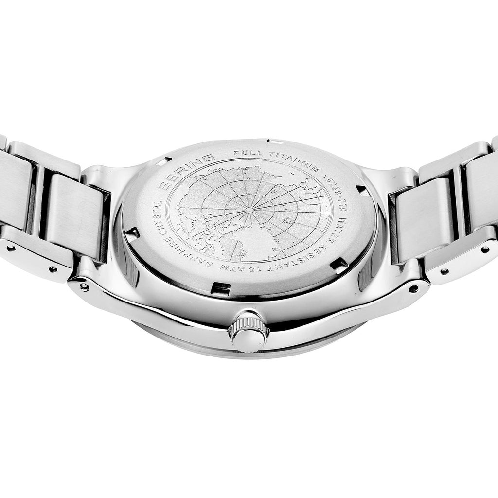 Bering Herrenuhr 15239-779 Solar Titan Silber Grau modern