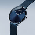 Bering Herrenuhr 15739-397 Blau Edelstahl Armbanduhr mit Milanaiseband skandinavisches Design
