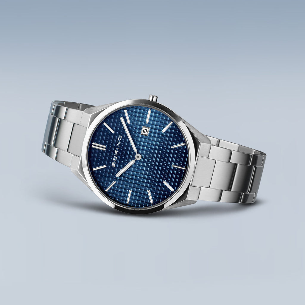 Bering Herrenuhr 17240-707 Edelstahl Silber Blau Gliederarmband modern