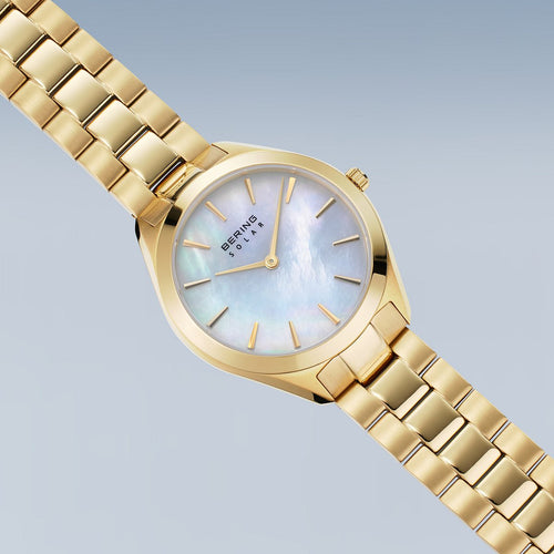 Bering Damenuhr 17331-734 Solar Gold Edelstahl Perlmutt Goldfarben