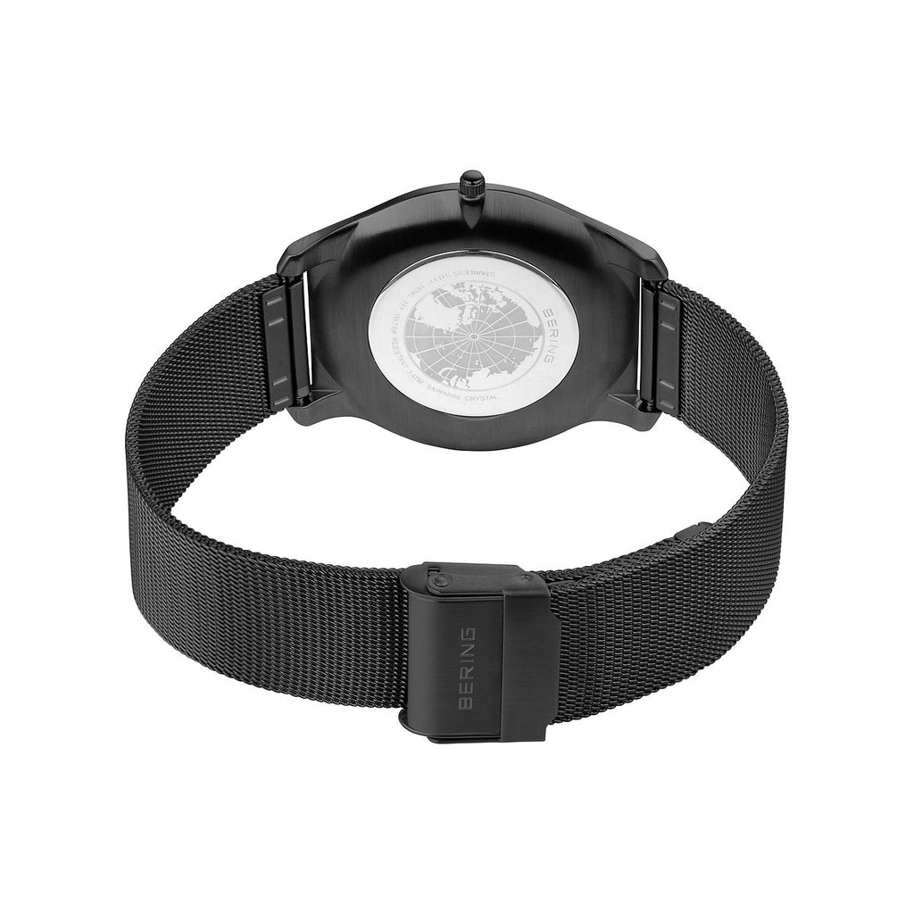 Bering Herrenuhr 18340-222 Titan Grau Mesh modern ultraleicht