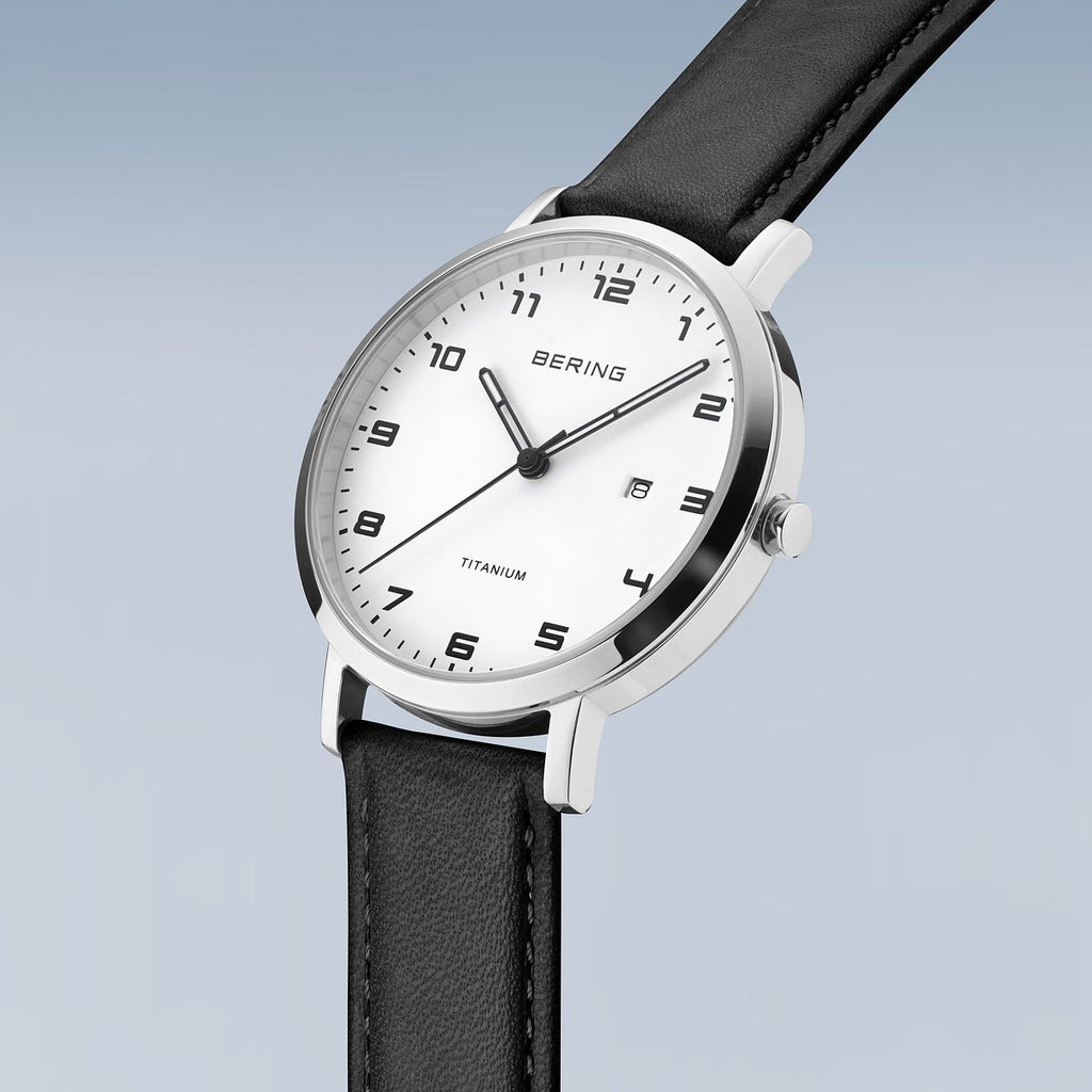 Bering Herrenuhr 18634-404 Titan Leder Schwarz Weiß ultraleicht
