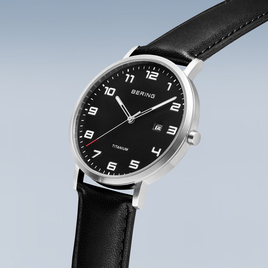 Bering Herrenuhr 18640-402 Titan Leder Schwarz Silber ultraleicht