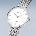 Bering Damenuhr 19334-004 Titan Silber Weiß ultraflach elegant